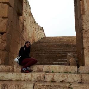 Meet your Posher, Apoorva